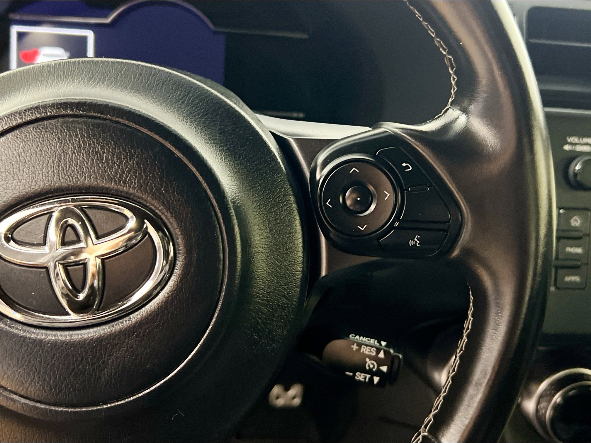 Used 2022 Toyota GR86 Premium image 18