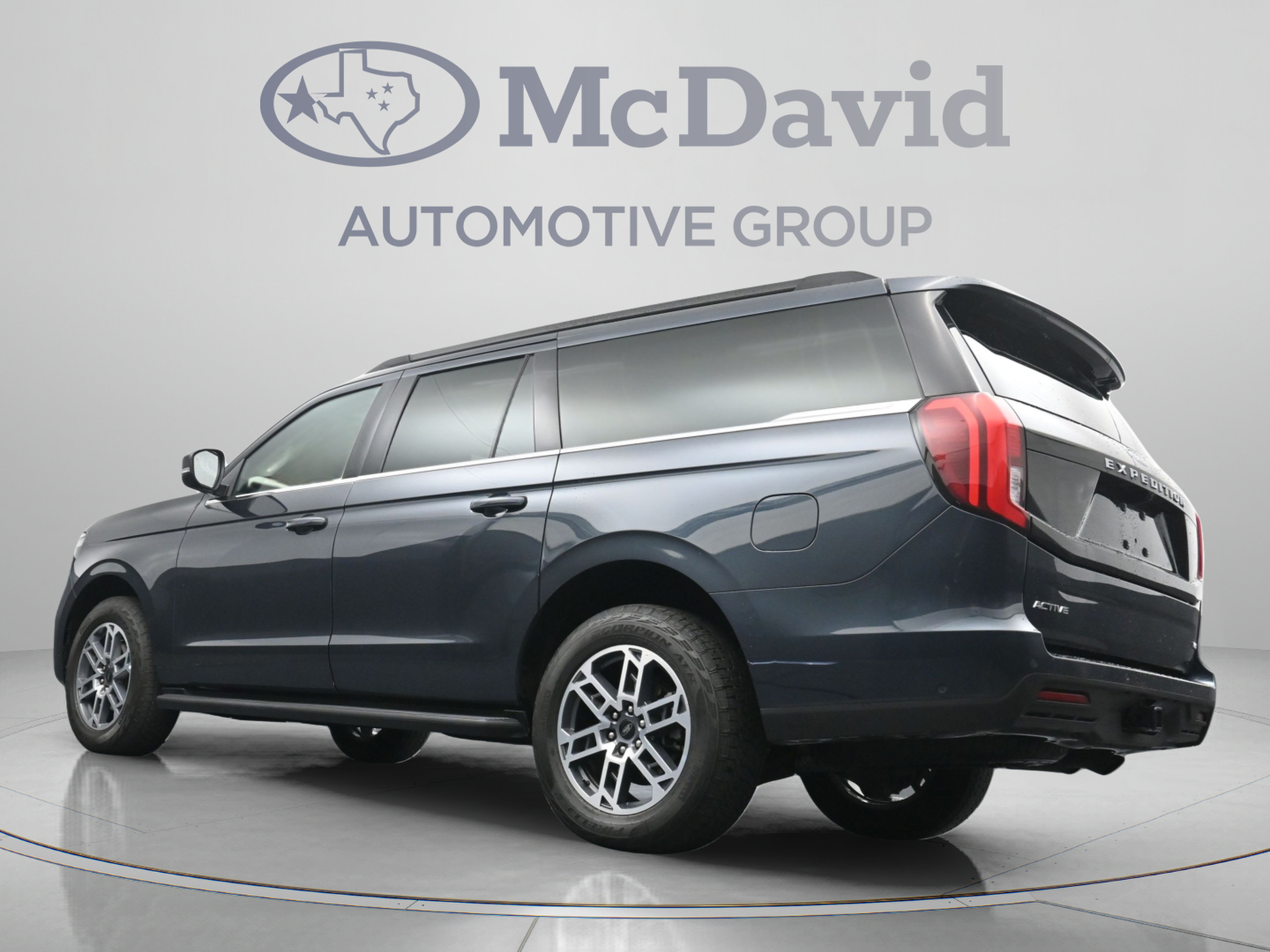 Used 2025 Ford Expedition Max Active AWD/4WD image 30