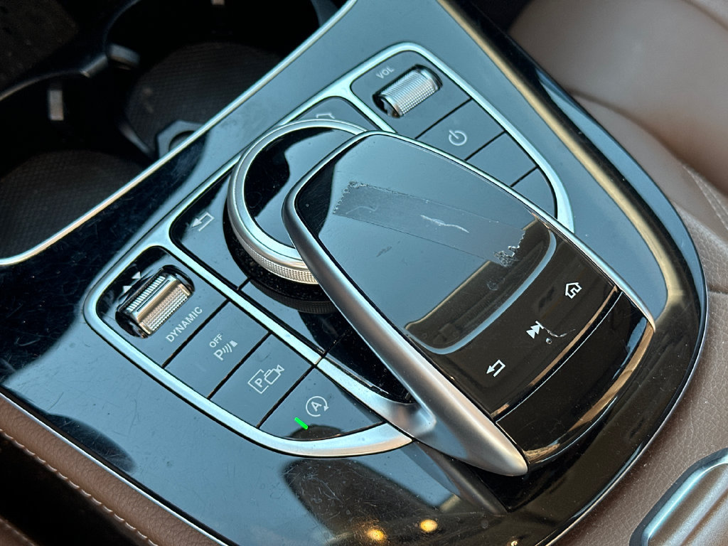 Used 2018 Mercedes-Benz E 400 4MATIC Sedan image 7