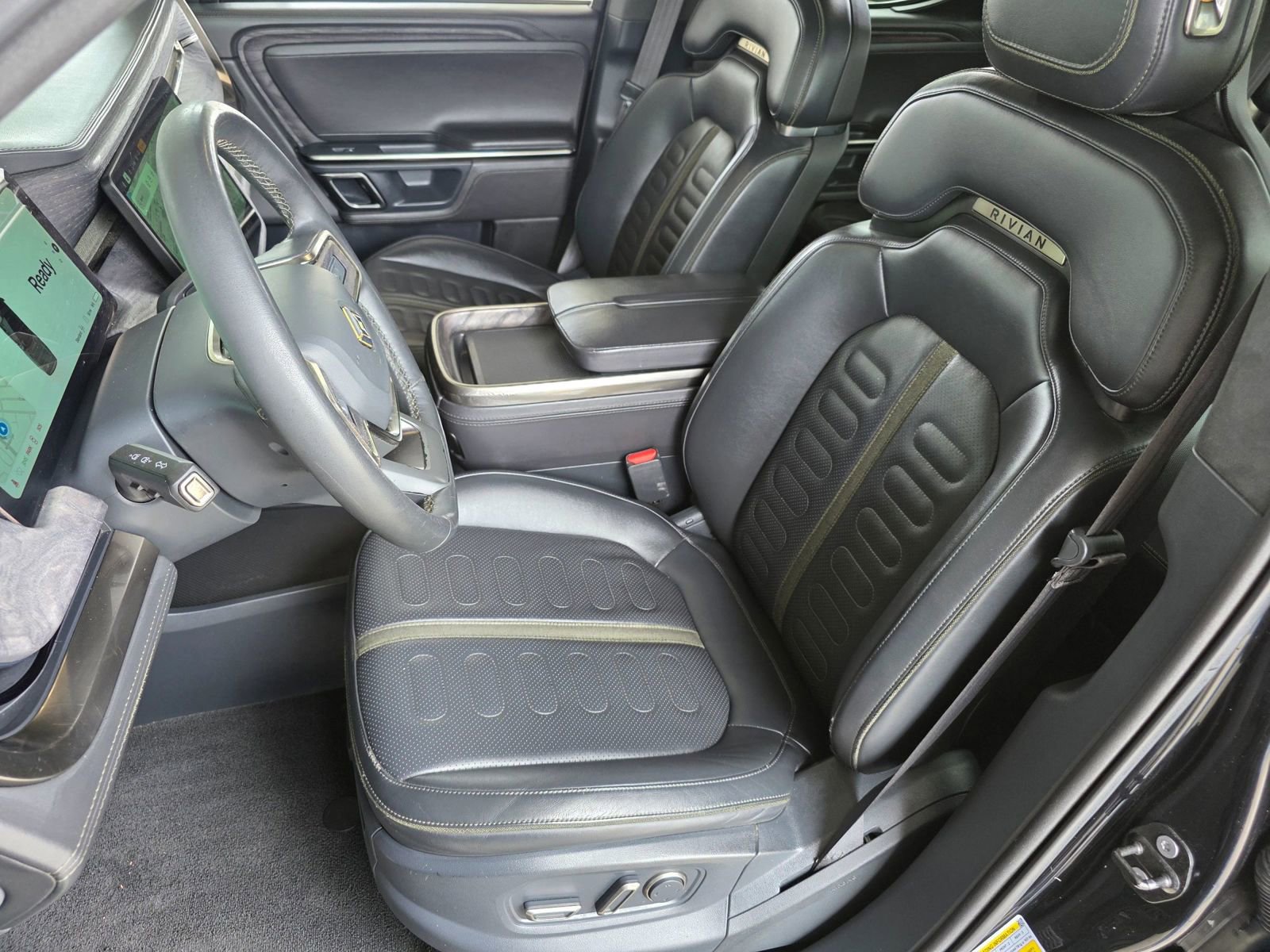 Used 2022 Rivian R1T Adventure AWD/4WD image 16