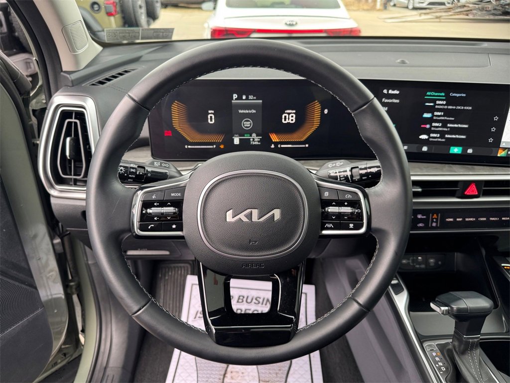 Certified 2025 Kia Sorento X-Line EX image 15