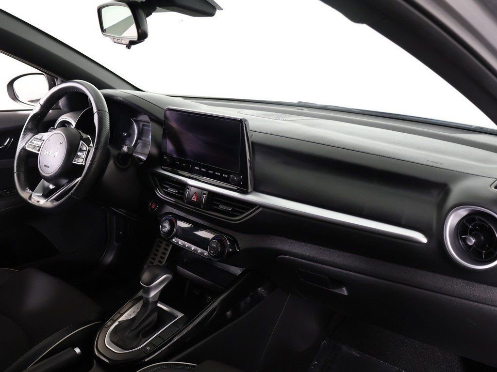 Used 2023 Kia Forte GT-Line image 26