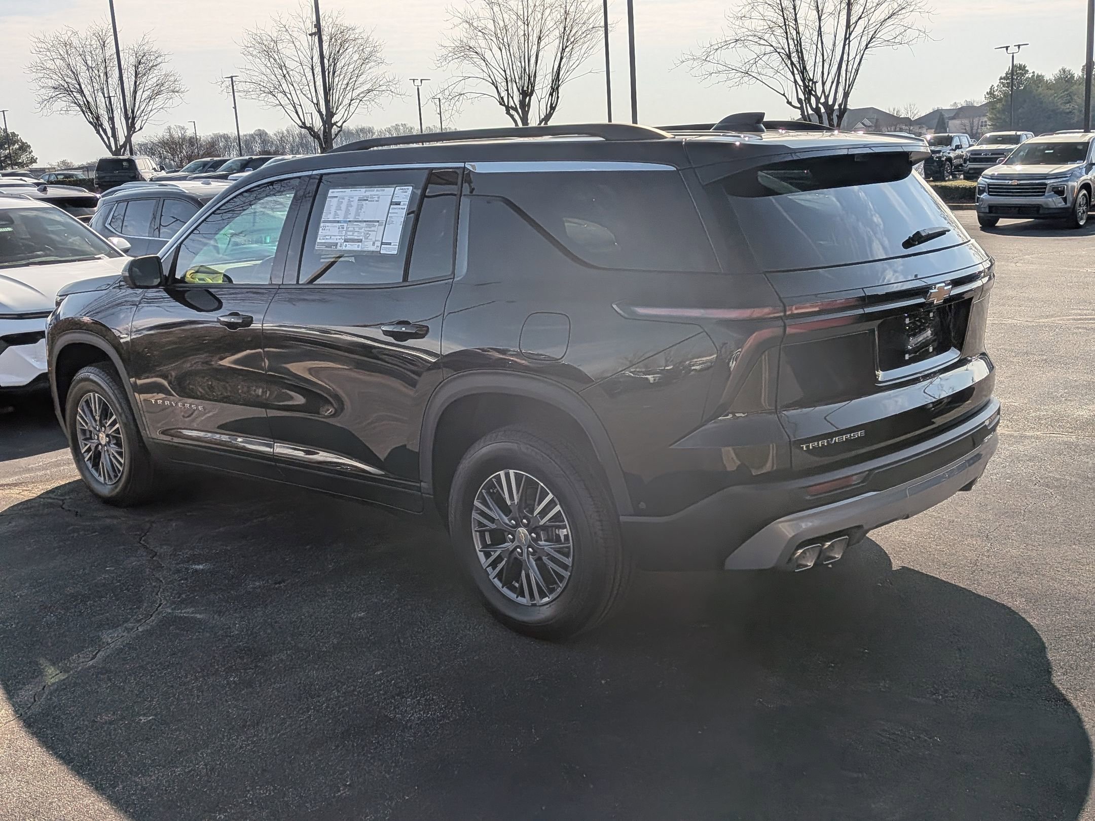 New 2026 Chevrolet Traverse LT w/ Enhanced Driving Package FWD image 6
