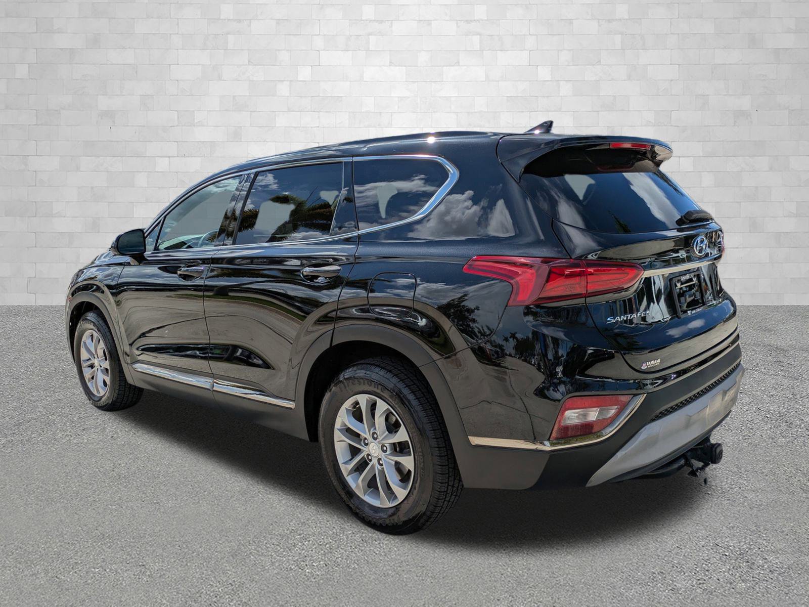 Used 2019 Hyundai Santa Fe SEL image 6