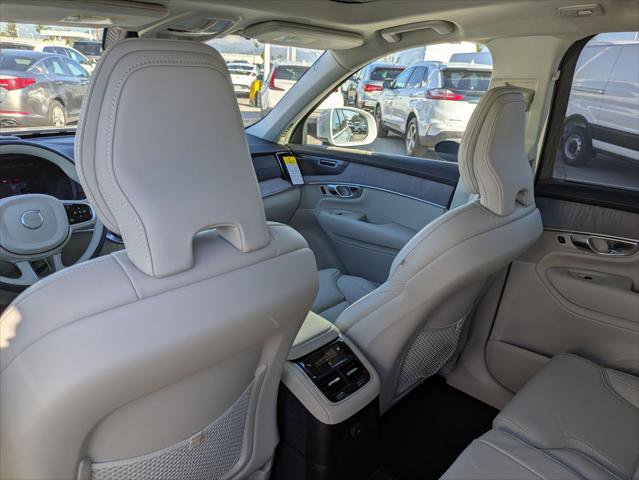 New 2026 Volvo XC90 T8 Ultra w/ Protection Package Premier image 12
