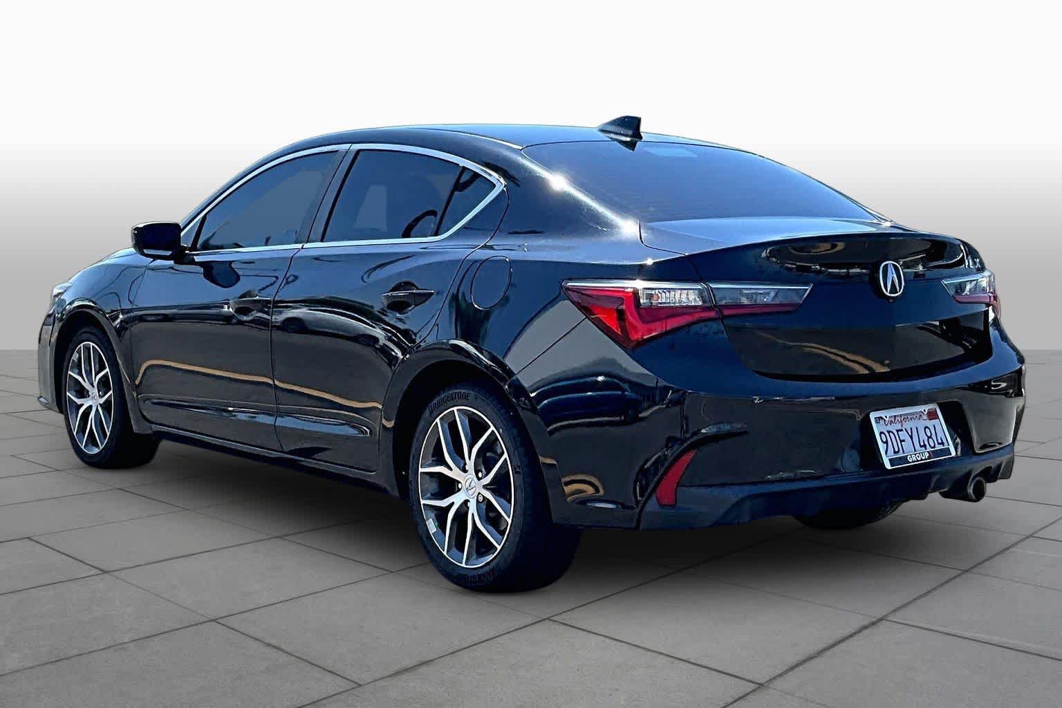 Used 2019 Acura ILX FWD image 11