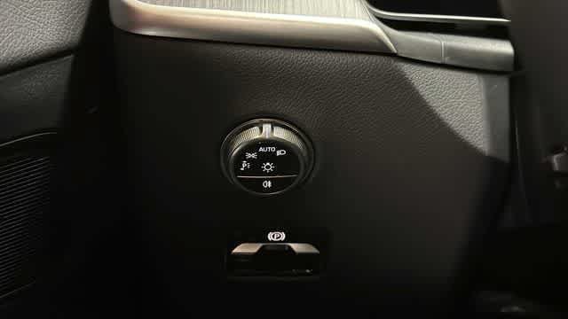 Certified 2026 Mercedes-Benz GLC 300 4MATIC image 16