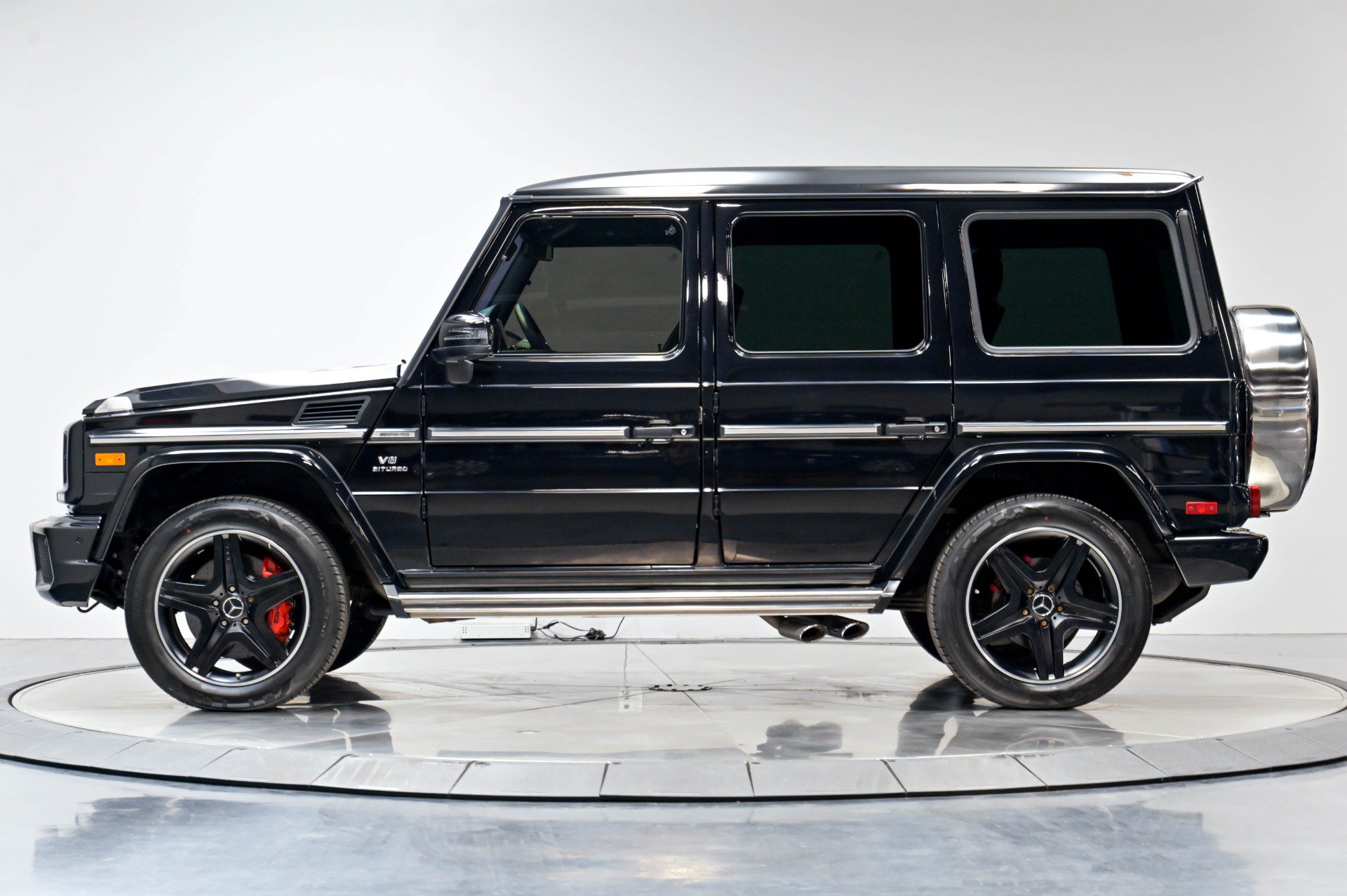 Used 2017 Mercedes-Benz G 63 AMG 4MATIC image 40