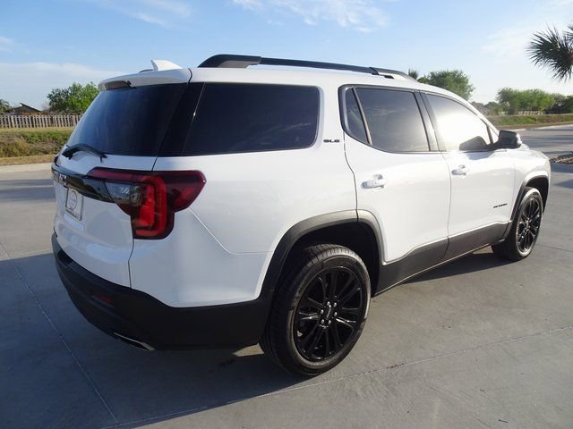 Used 2023 GMC Acadia SLE w/ Driver Convenience Package image 4