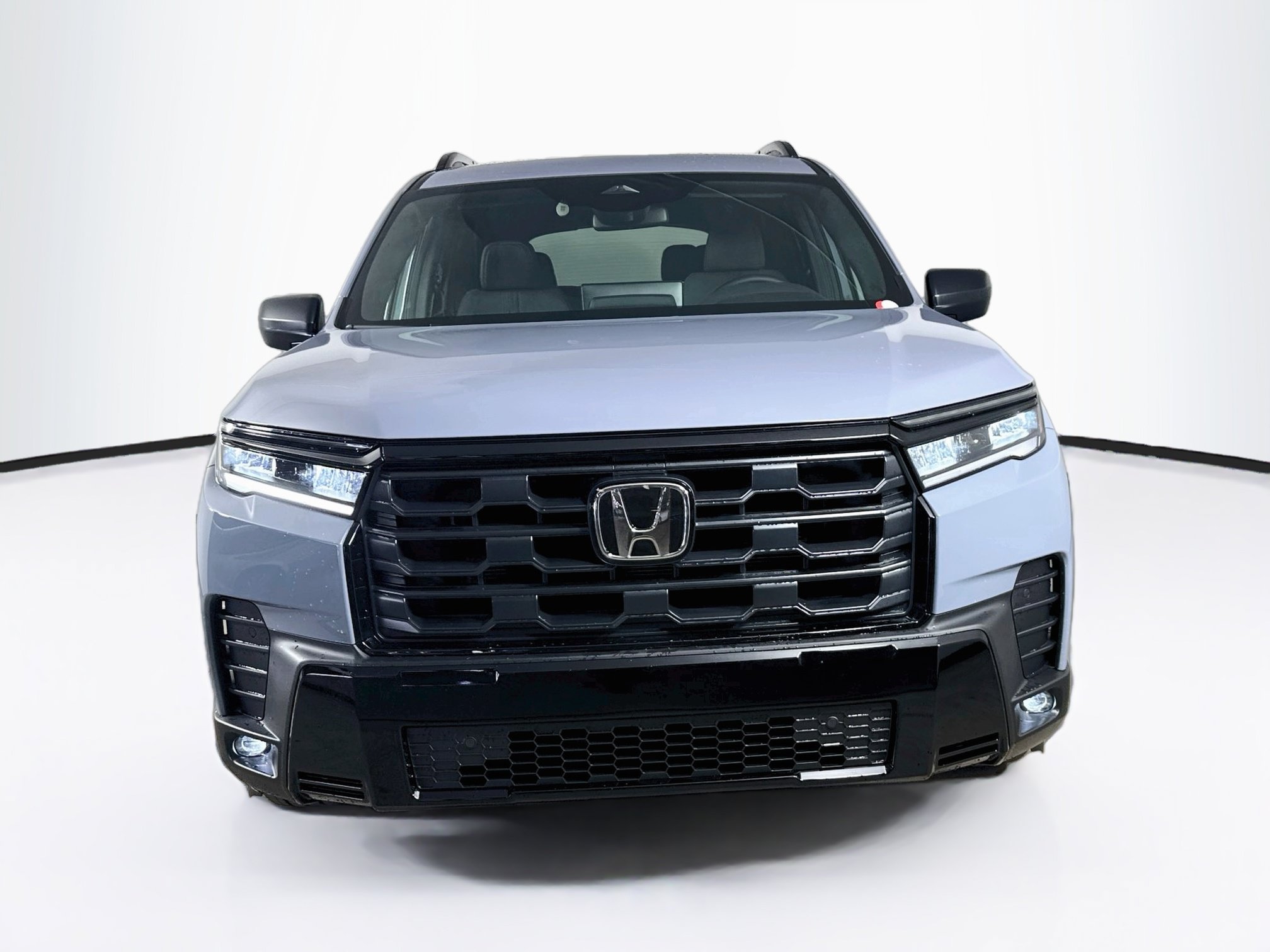 New 2026 Honda Pilot Sport image 3
