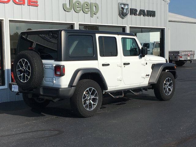 Used 2024 Jeep Wrangler Unlimited Sport AWD/4WD image 3