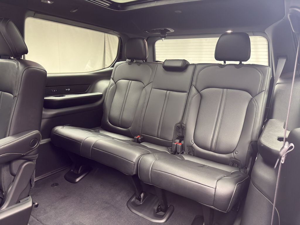 New 2026 Jeep Grand Wagoneer 4WD image 15