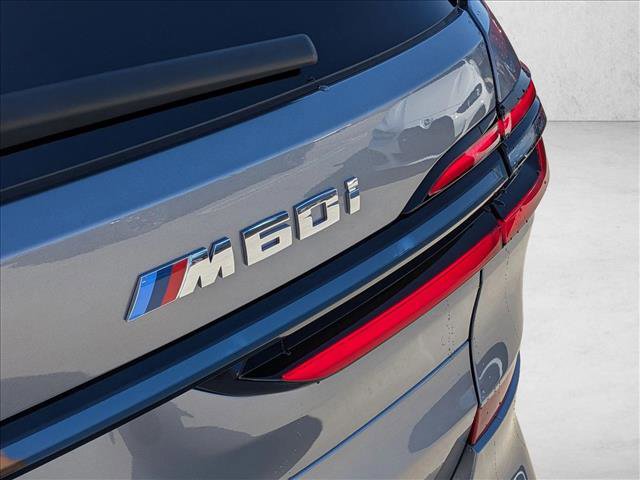 New 2025 BMW X7 M60i w/ Climate Comfort Package image 28