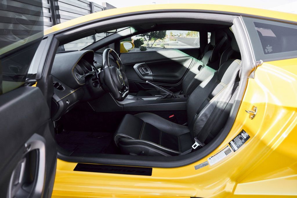Used 2005 Lamborghini Gallardo image 35
