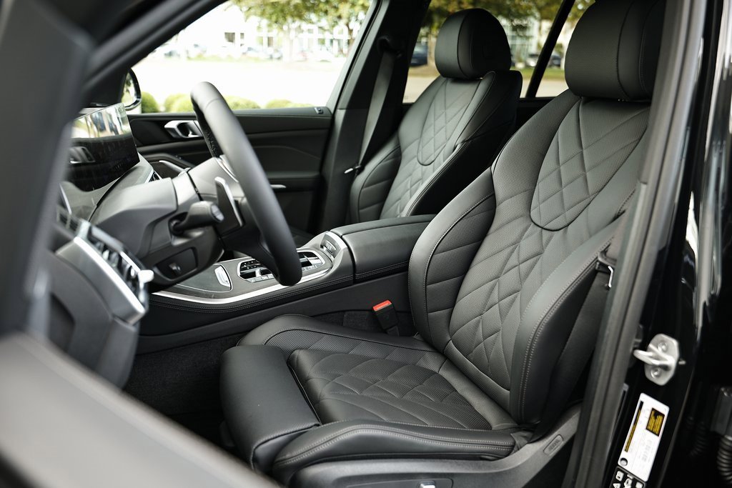 New 2026 BMW X5 xDrive40i w/ M Sport Package image 21