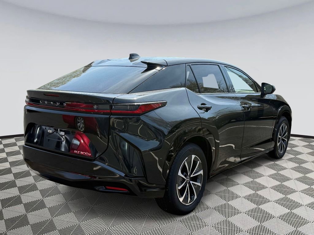 Used 2024 Lexus RZ 300e Premium w/ Accessory Package (Z1) image 2