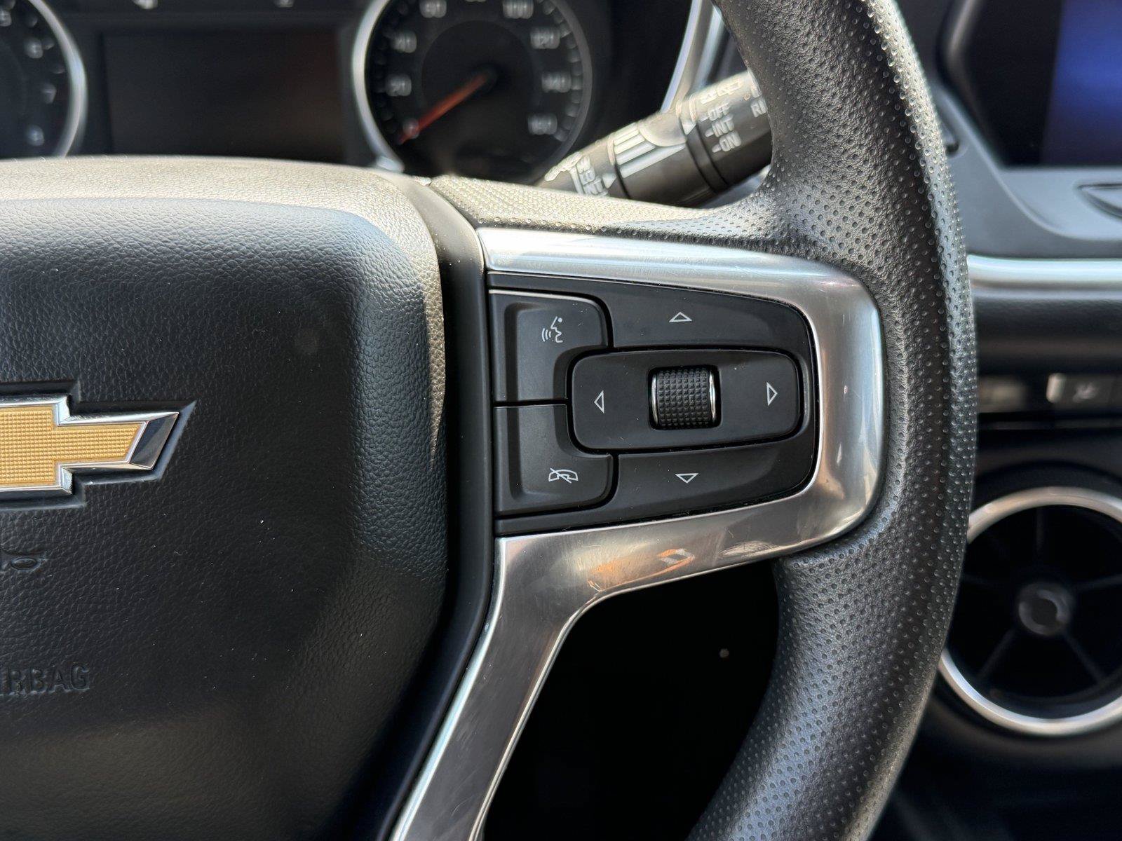 Used 2021 Chevrolet Blazer LT FWD image 22