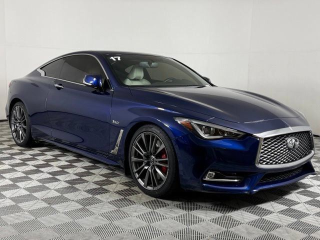 Used 2017 INFINITI Q60 Red Sport 400 RWD image 8