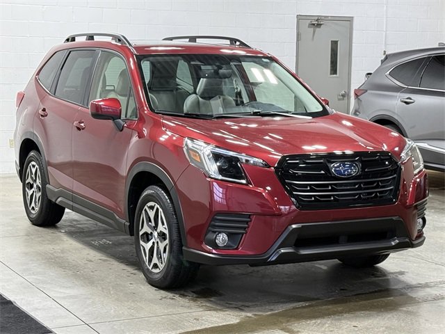 Used 2023 Subaru Forester Premium w/ Popular Package #1 image 3