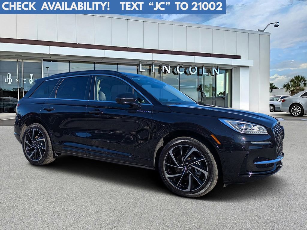 New 2025 Lincoln Corsair Grand Touring w/ Equipment Group 301A