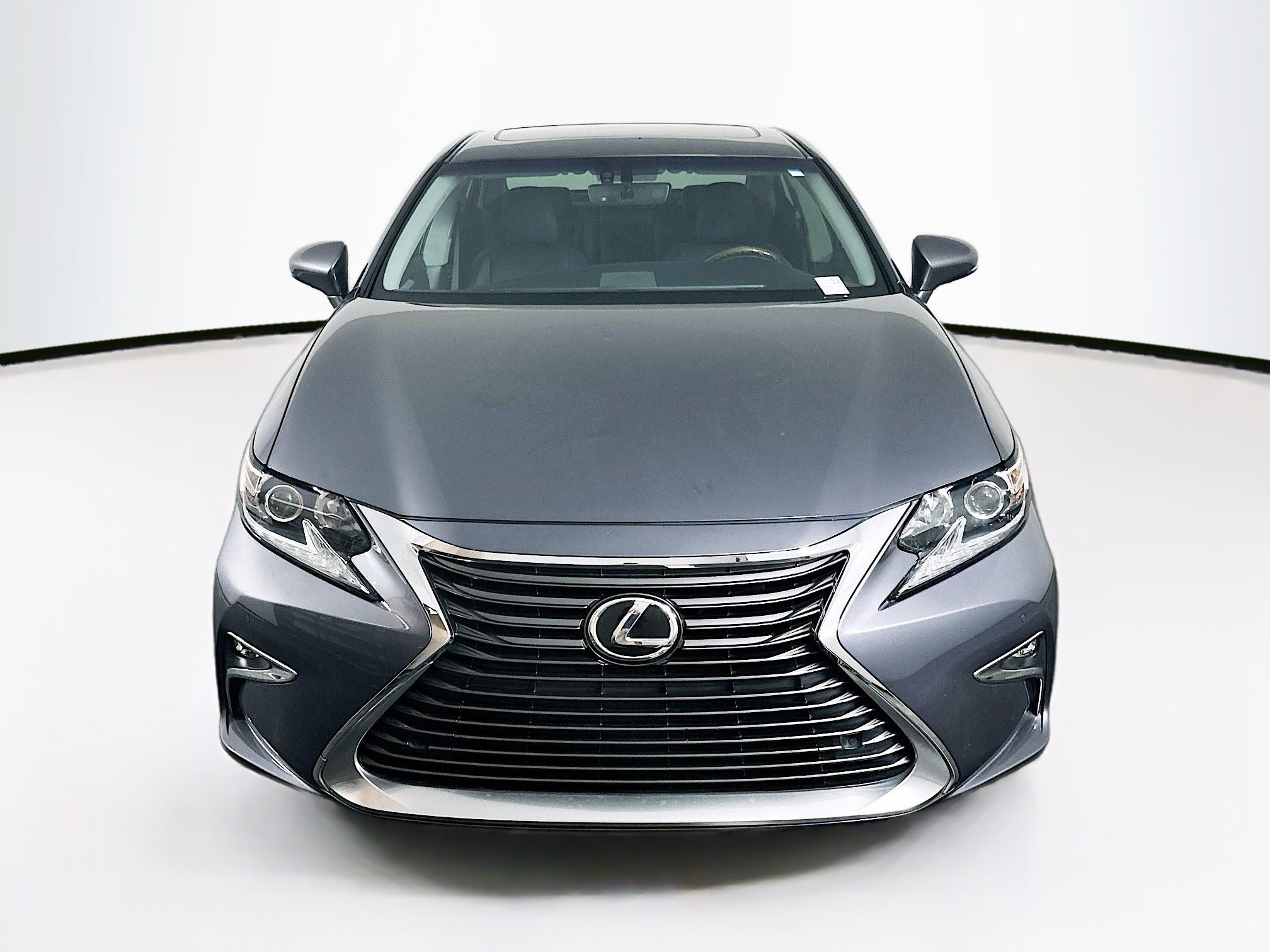 Used 2016 Lexus ES 350 w/ Premium Package w/Wood Trim image 2