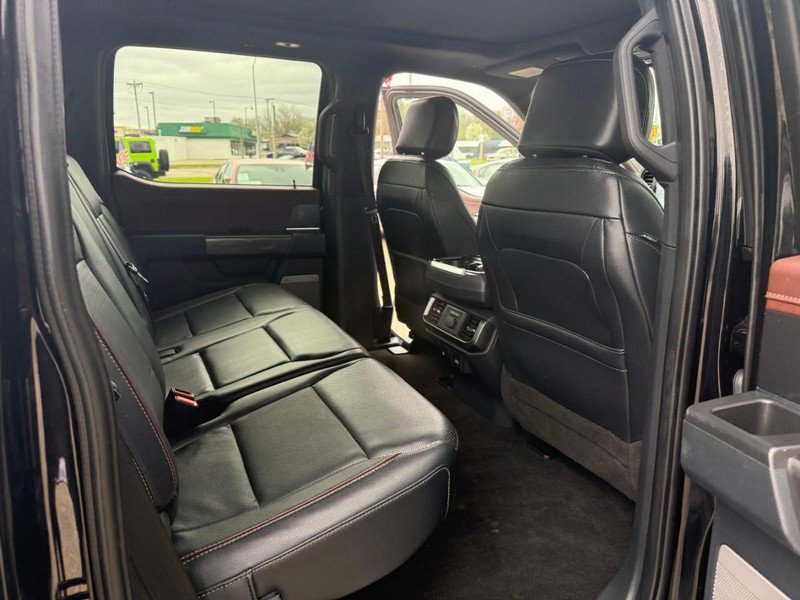 Used 2022 Ford F150 Lariat w/ Equipment Group 502A High image 17