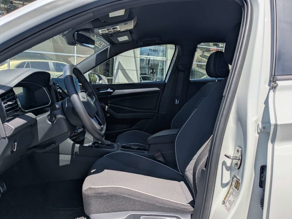 Certified 2026 Volkswagen Jetta Sport FWD image 2