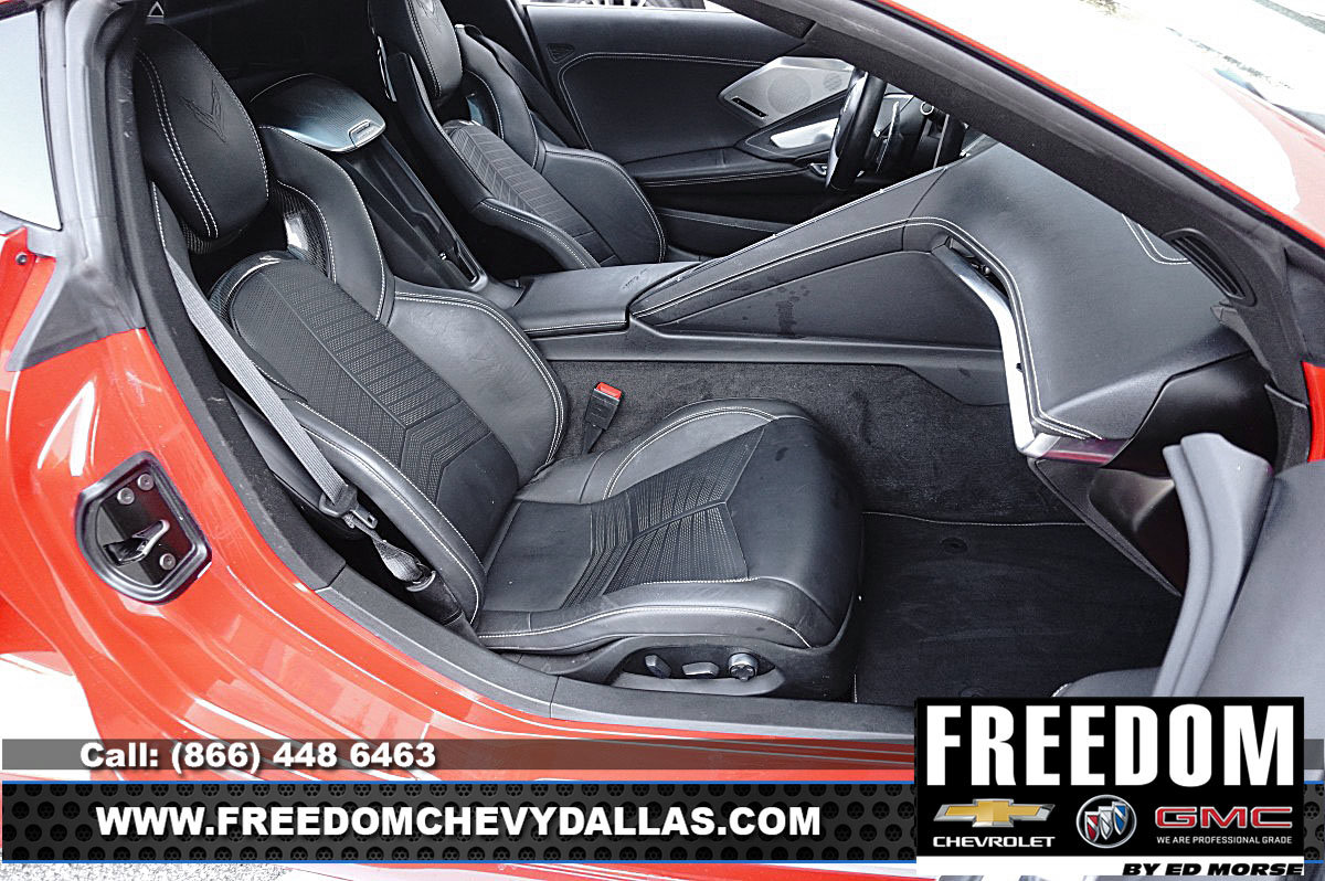 Certified 2022 Chevrolet Corvette Stingray Preferred Cpe w/ 2LT RWD image 9