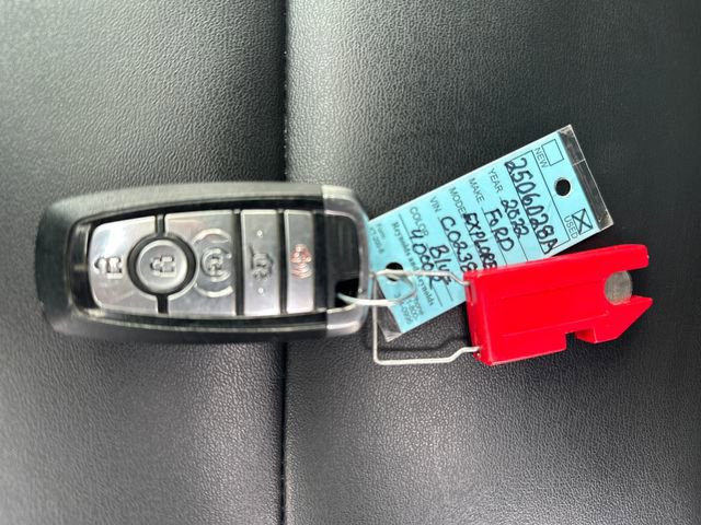 Used 2022 Ford Explorer XLT w/ Equipment Group 202A image 33