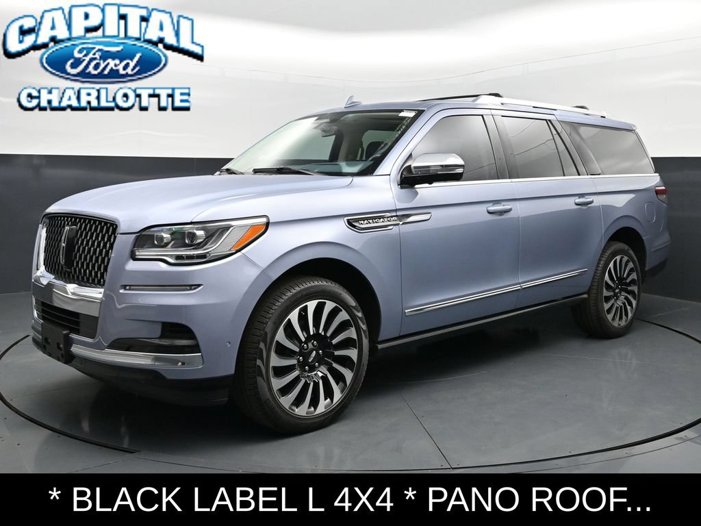 Used 2023 Lincoln Navigator L Black Label AWD/4WD image 2