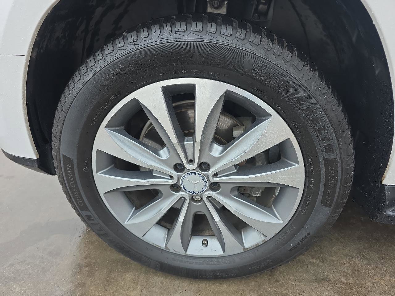 Used 2015 Mercedes-Benz GL 450 4MATIC image 31