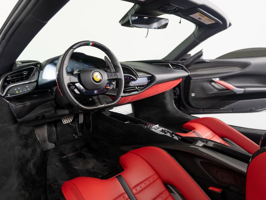 Used 2024 Ferrari SF90 Spider image 16