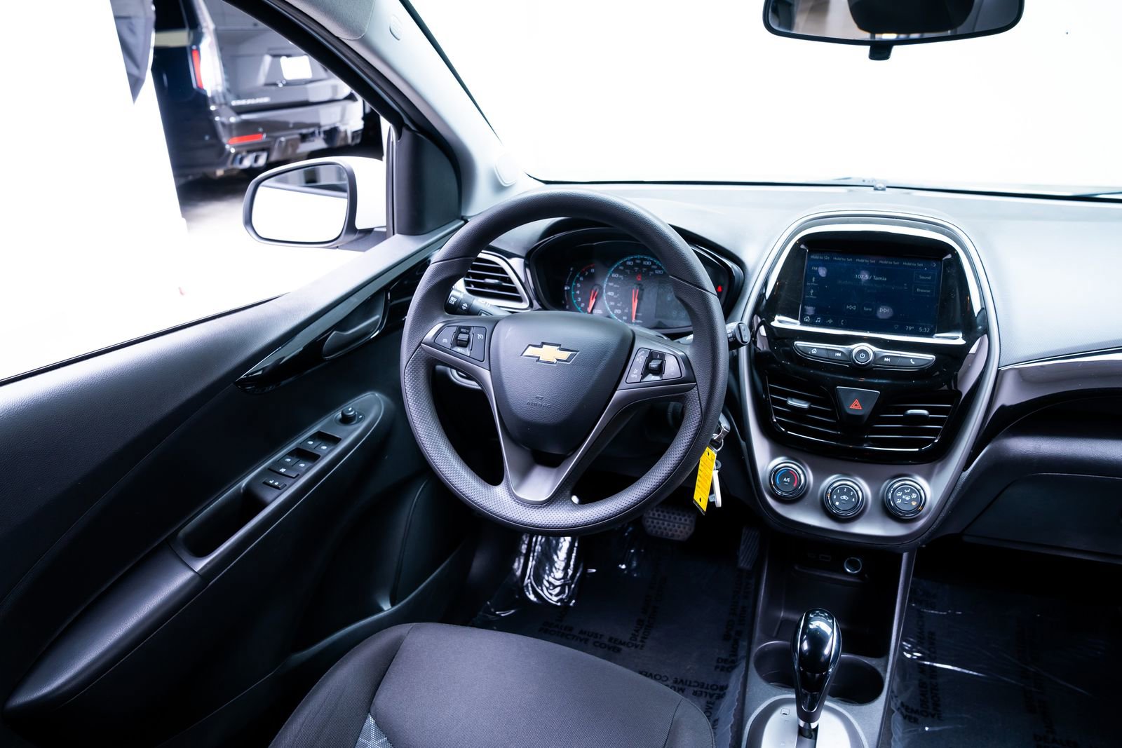 Used 2021 Chevrolet Spark LT FWD image 9