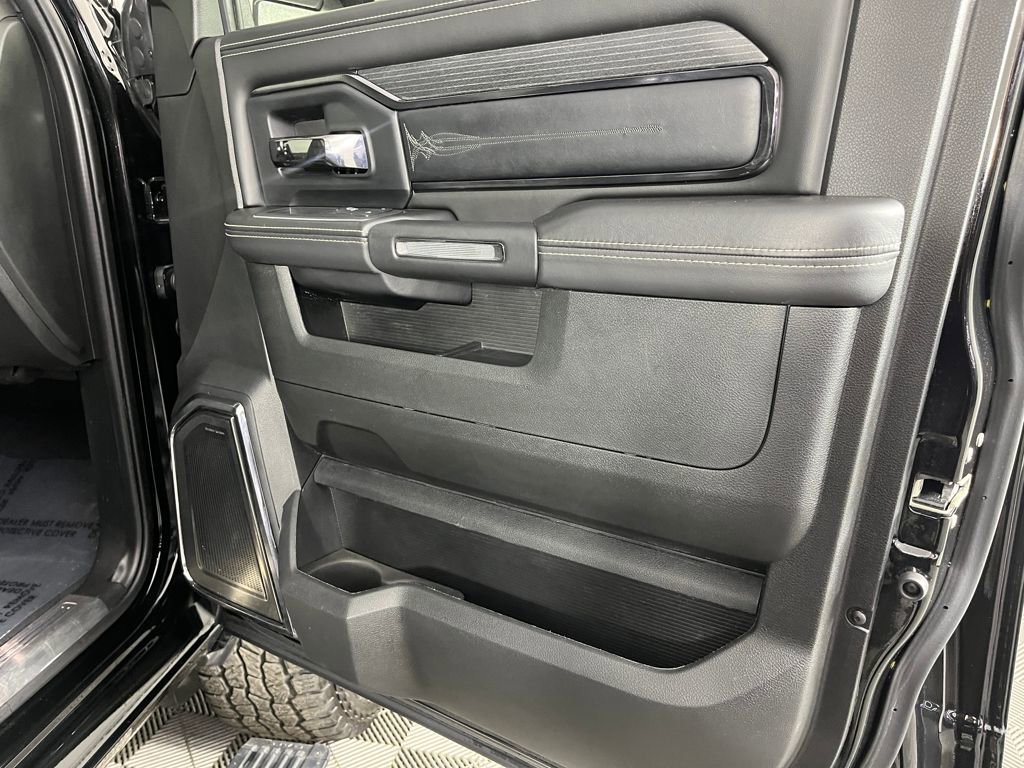 Used 2023 RAM 3500 Limited AWD/4WD image 16