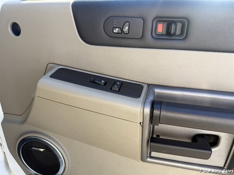 Used 2003 HUMMER H2 w/ Preferred Equipment Group AWD/4WD image 15