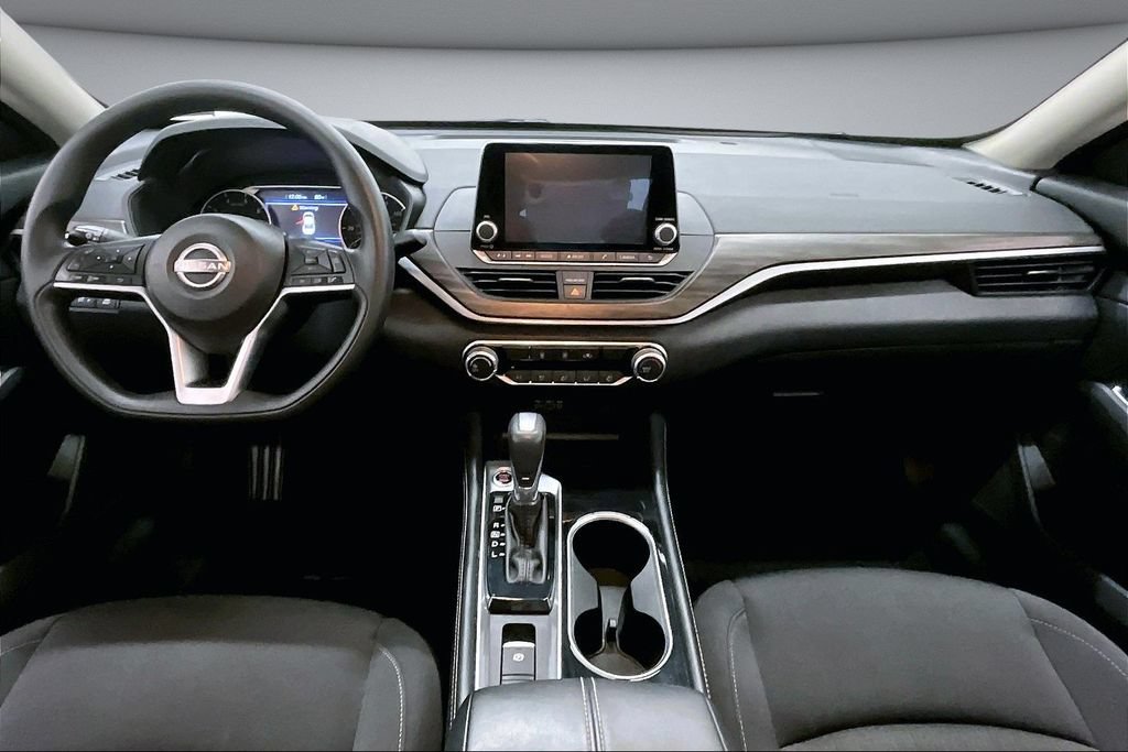 Used 2023 Nissan Altima 2.5 SV AWD/4WD image 7