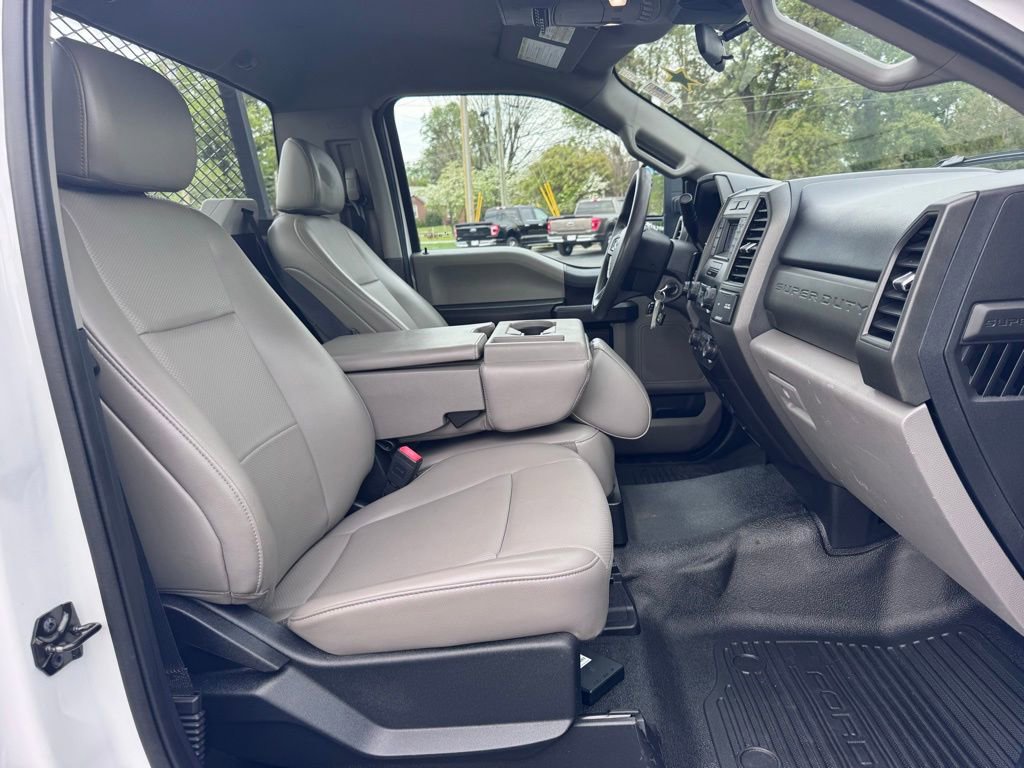 Used 2020 Ford F250 XL w/ Power Equipment Group AWD/4WD image 18