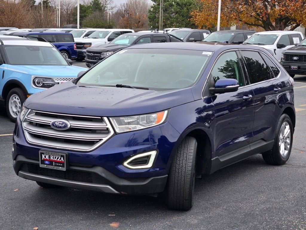 Used 2016 Ford Edge SEL w/ Equipment Group 201A AWD/4WD image 3