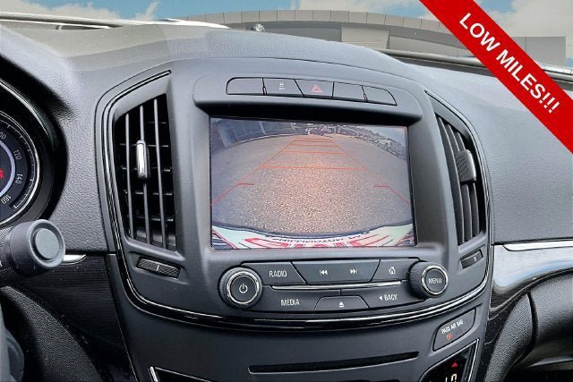 Used 2016 Buick Regal FWD image 23