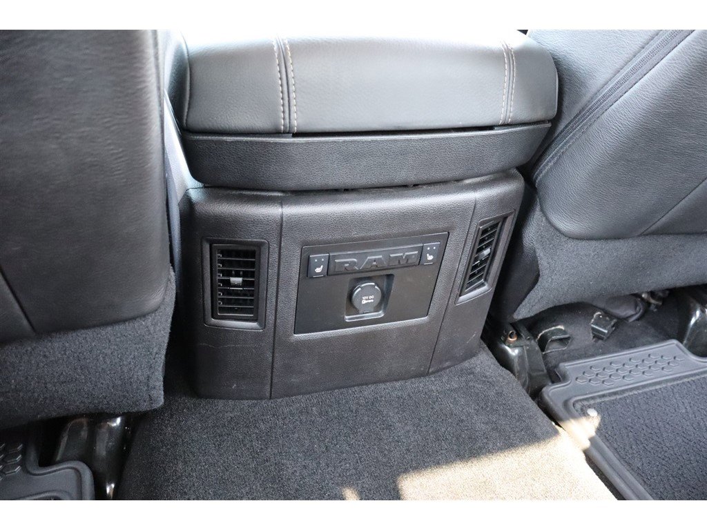 Used 2015 RAM 1500 Limited image 27