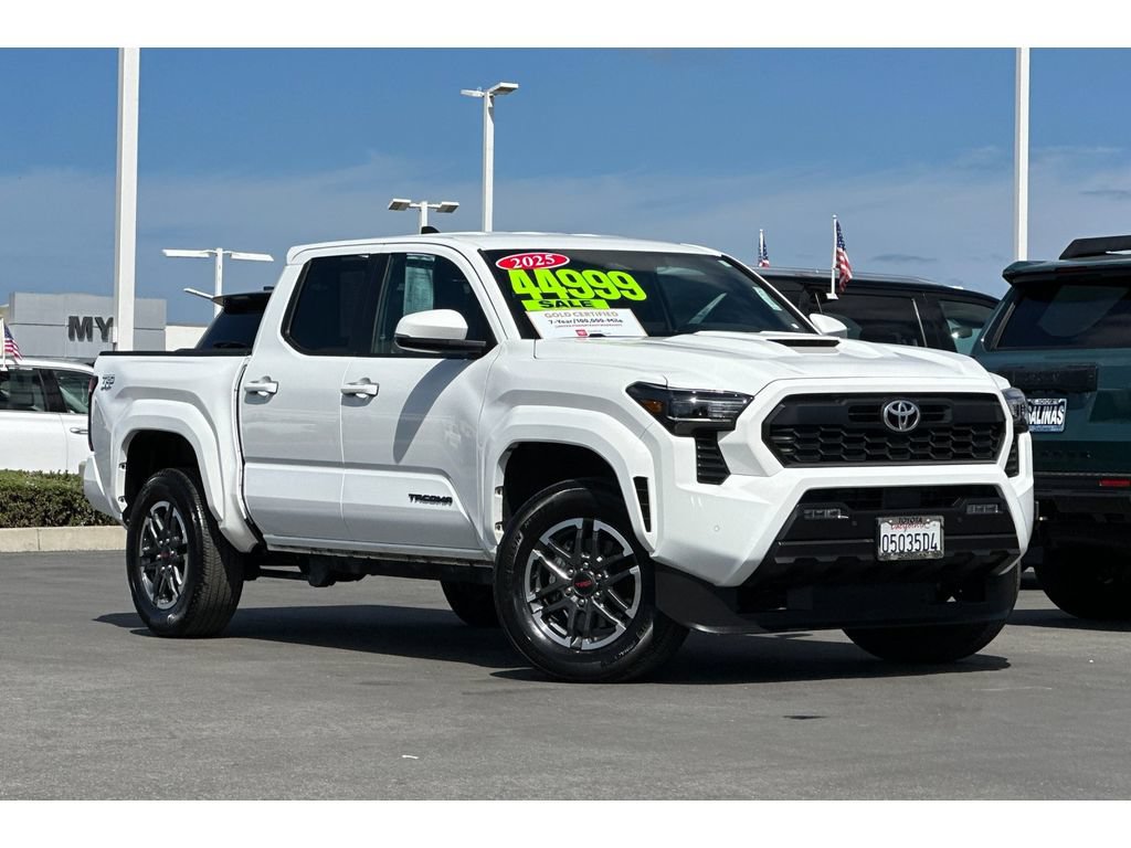 Used 2025 Toyota Tacoma TRD Sport w/ TRD Sport Upgrade Package AWD/4WD image 2