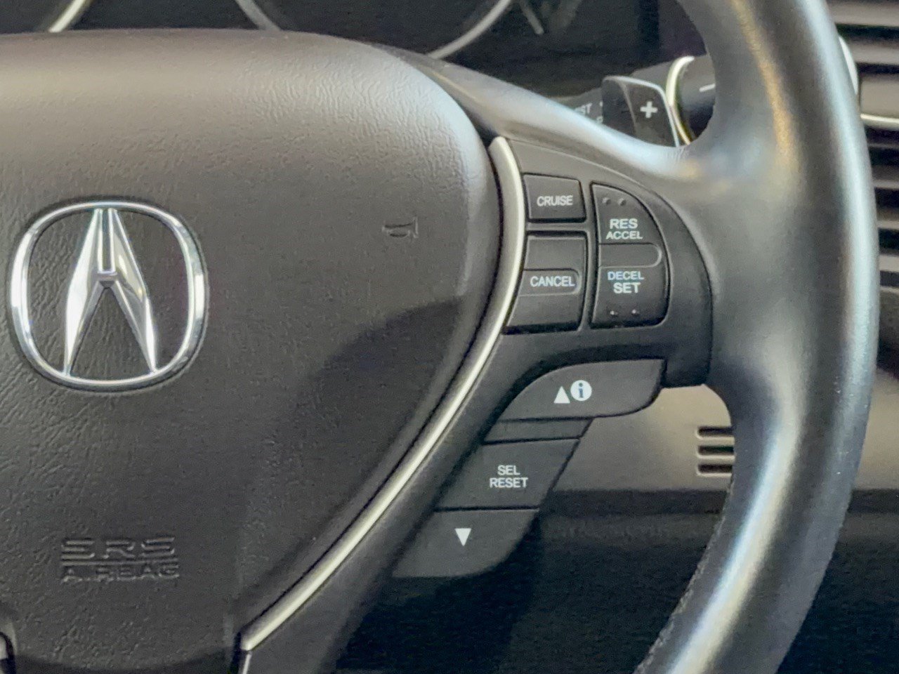 Used 2017 Acura RDX AWD image 19