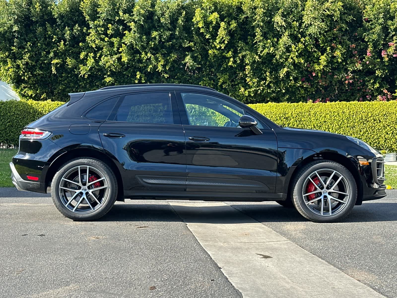New 2026 Porsche Macan S AWD/4WD image 9