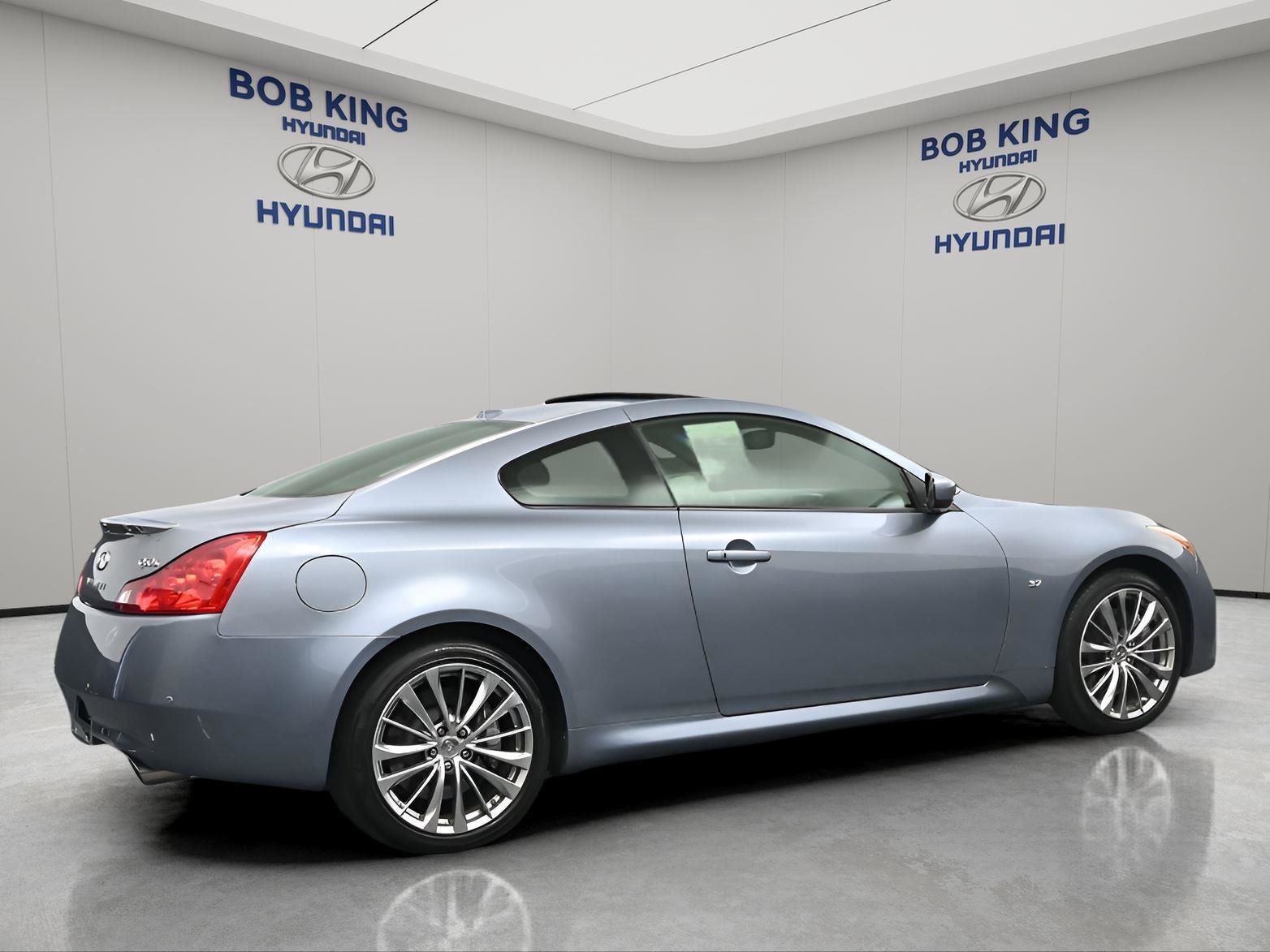Used 2015 INFINITI Q60 AWD Coupe w/ Premium Package image 4