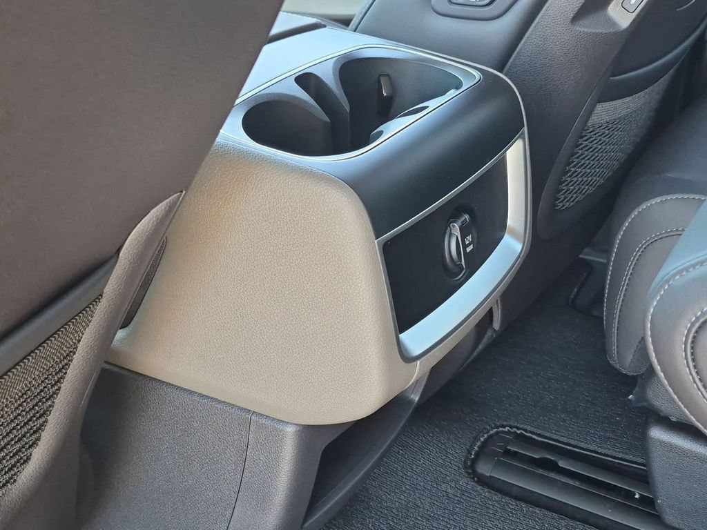 New 2026 Kia Carnival EX FWD image 21