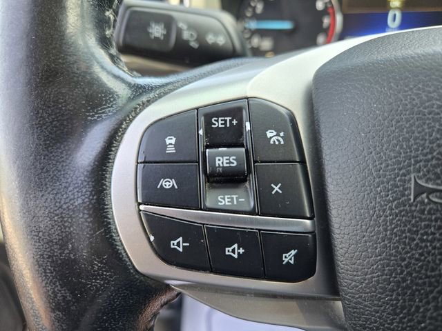 Used 2021 Ford Explorer XLT w/ Equipment Group 202A RWD image 14