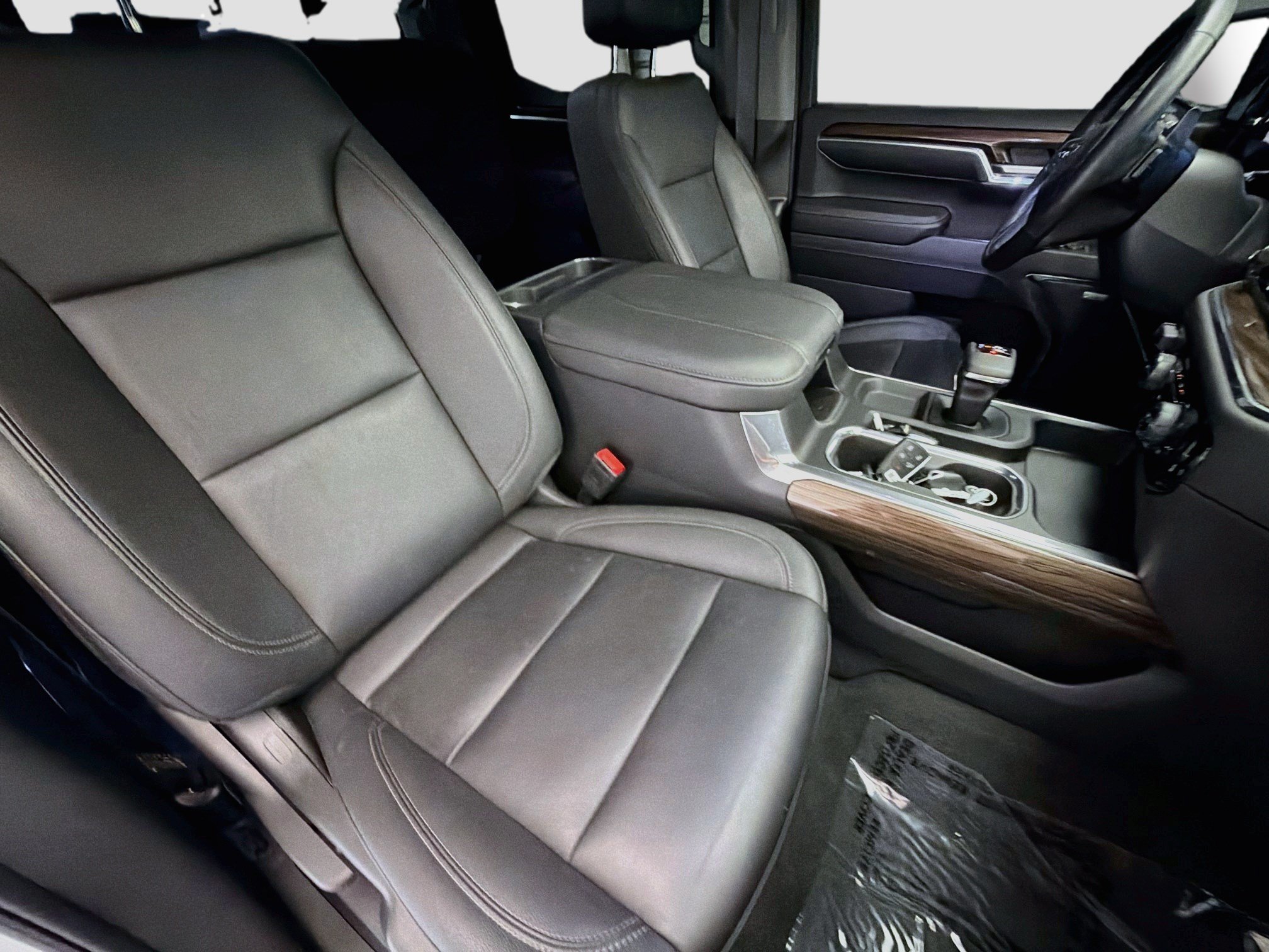 Used 2023 Chevrolet Silverado 1500 LT Trail Boss w/ LT Trail Boss Premium Package AWD/4WD image 13