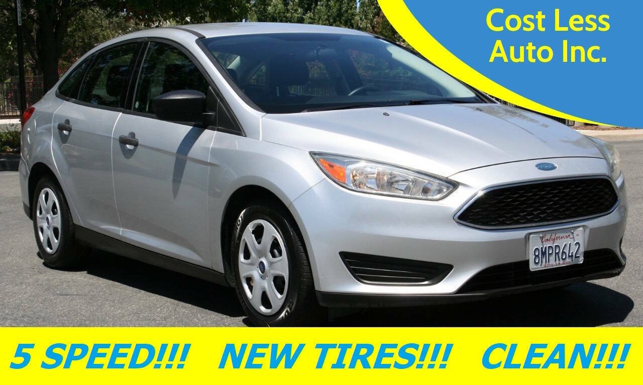 Used 2017 Ford Focus S FWD image 2