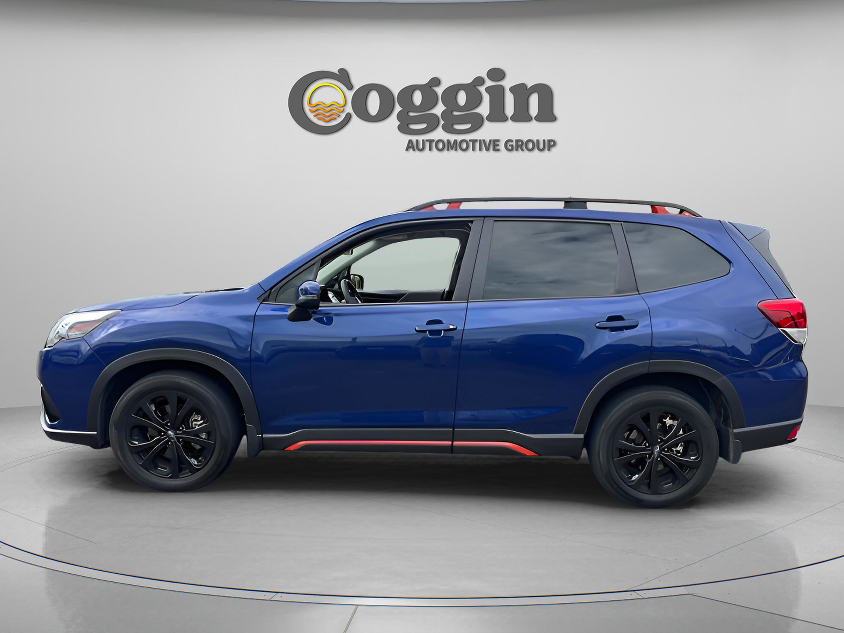 Used 2023 Subaru Forester Sport image 2