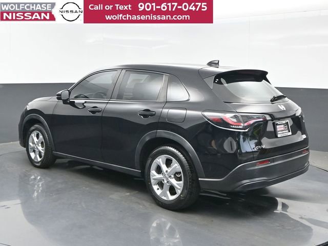 Used 2023 Honda HR-V LX image 3